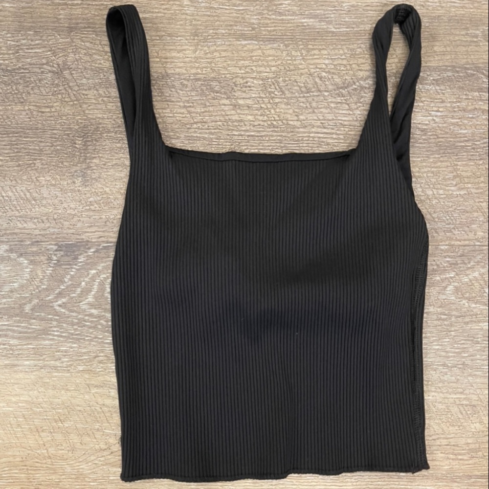 Carbon38 ribbed crop top